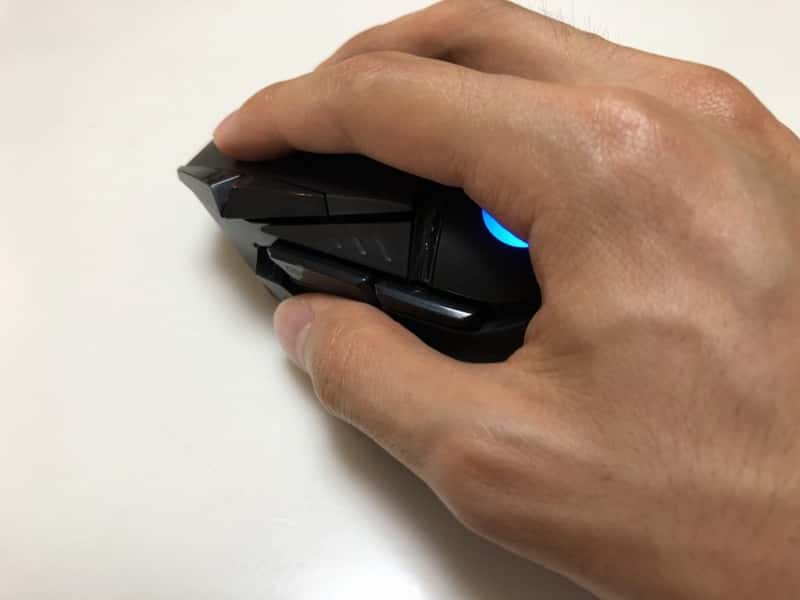 G502 LIGHTSPEED　サイドボタン　位置