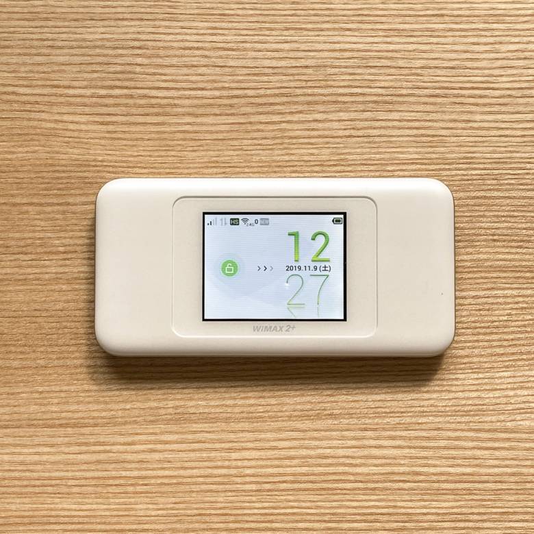 Speed Wi-Fi NEXT W06の外観