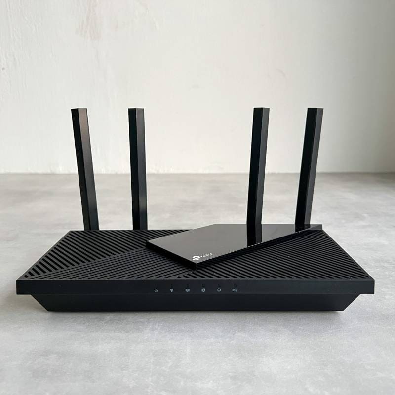 TP-Link Archer AX55はデュアルバンドタイプのWi-Fi6ルーター