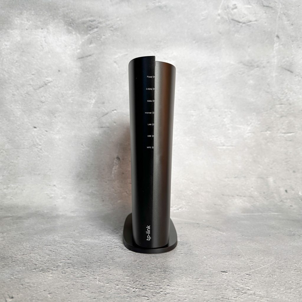 縦置き型のTP-Link Archer AX80