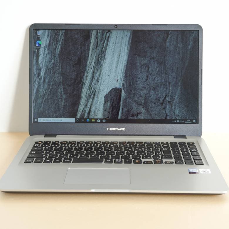 ドスパラDX-C5は15.6型のスタンダードノートPC