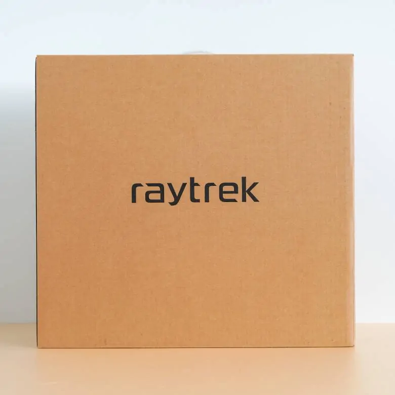 raytrek R5-TA5の外箱
