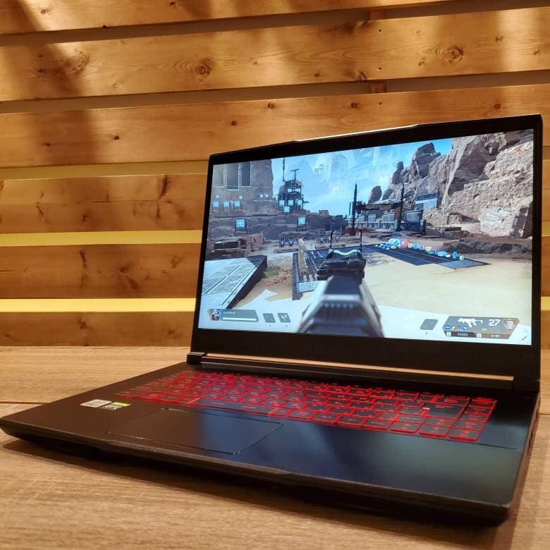 MSI GF65-10UE-017JPの外観