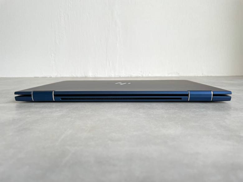 HP Elite Dragonfly G2の厚さは16.1mm
