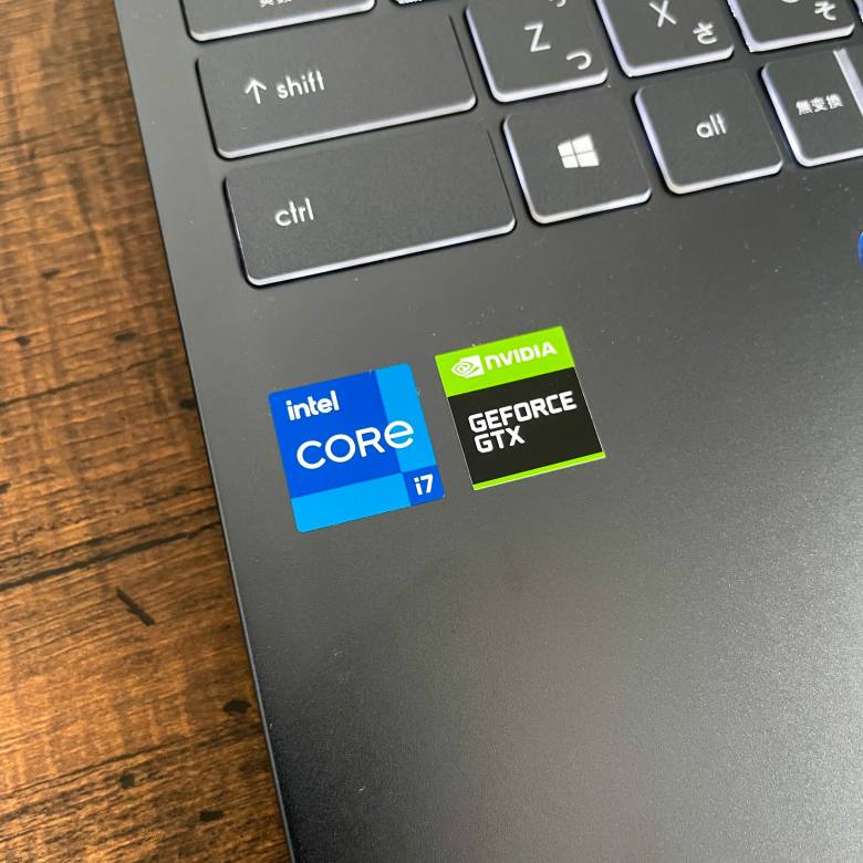 MSI Prestige 14 A11はIntel Core i7-1185G7搭載