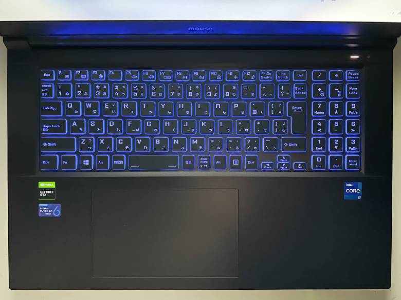 mouse K7のキーボードはLED搭載