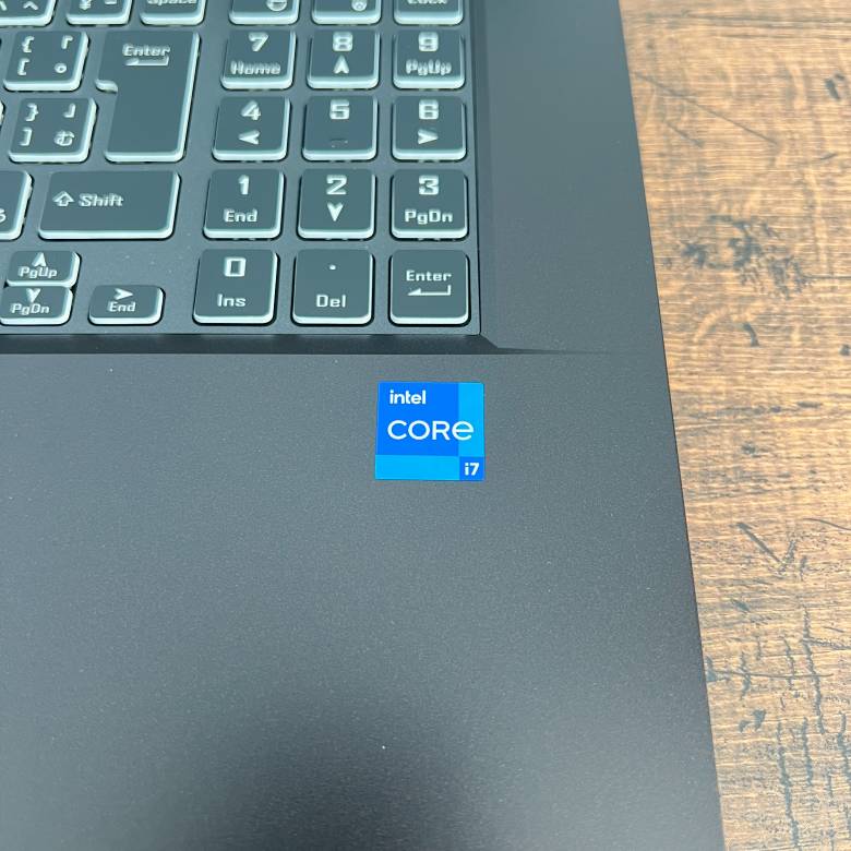 mouse K7はIntel Core i7-11800HのCPUを搭載