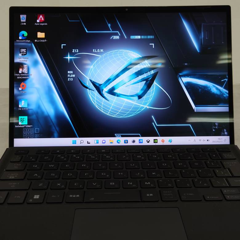 ROG Flow Z13のディスプレイはナローベゼル