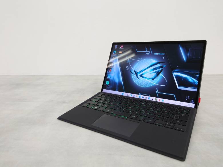 ASUS ROG Flow Z13をレビュー!薄い・軽い・パワフルでどんな ASUS ROG Flow Z13をレビュー!薄い・軽い・パワフルでどんな