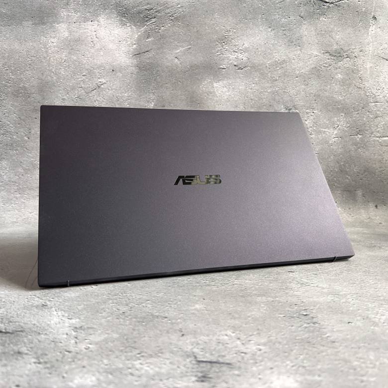 ASUS ExpertBook B9の筐体はマグネシウムリチウム合金採用