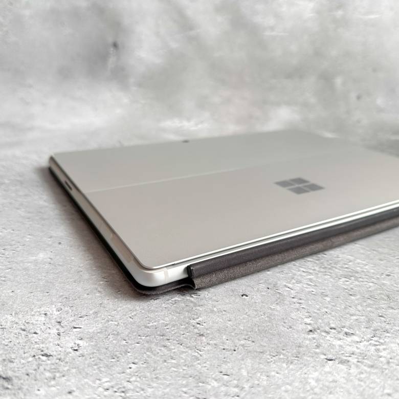 Surface Pro 9の外装はマグネシウム合金
