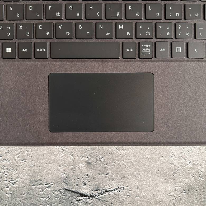 Surface Pro 9のタッチパッド
