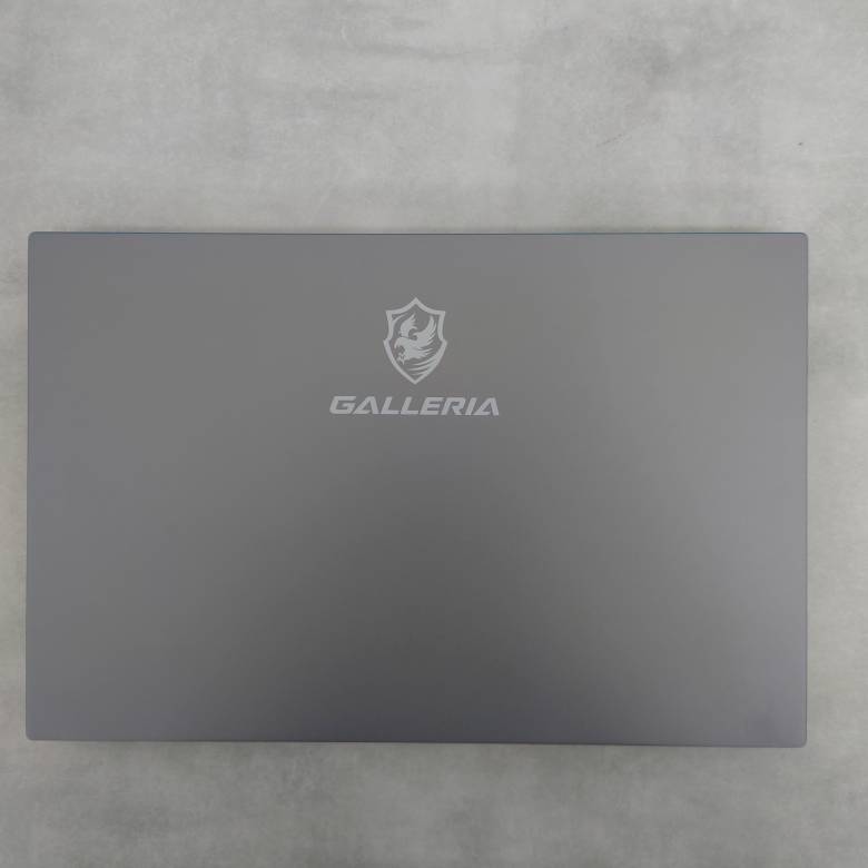 GALLERIA UL7C-AA2のカラーはガンメタリック
