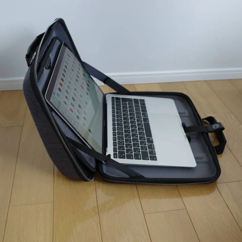 MOBICASEレビュー】これぞノマドワーカーに最適の最強ノートPC