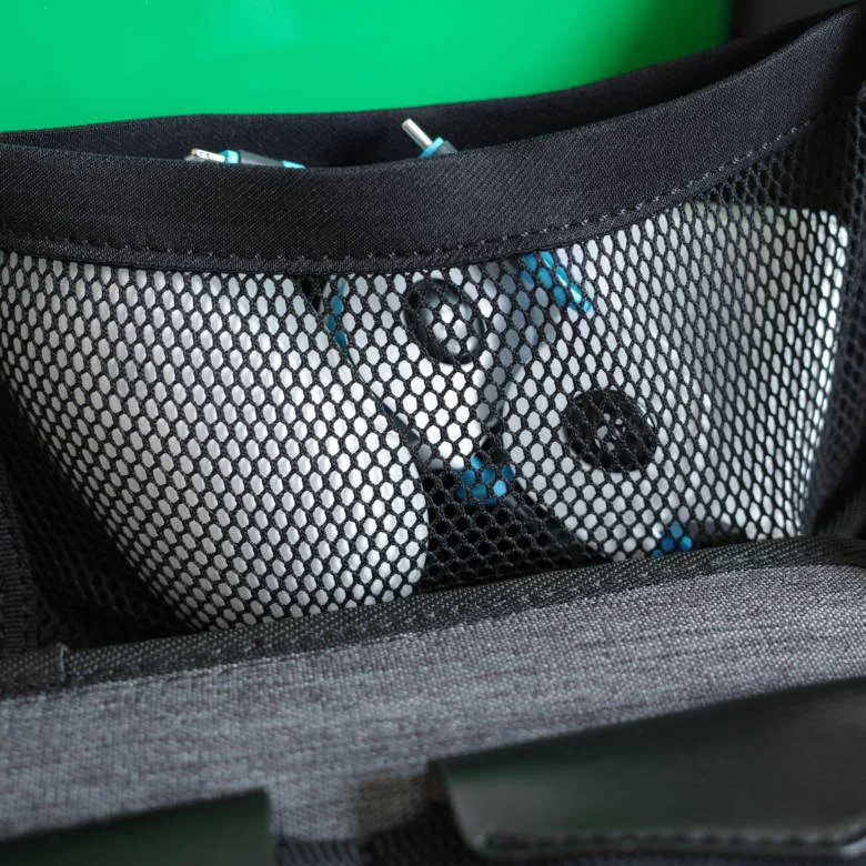 ノートPCケース Mobicase 1.5 MOBICASEレビュー】これぞノマドワーカーに最適の最強ノートPC