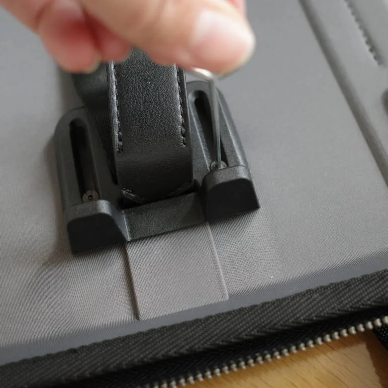 ノートPCケース Mobicase 1.5 MOBICASEレビュー】これぞノマドワーカーに最適の最強ノートPC