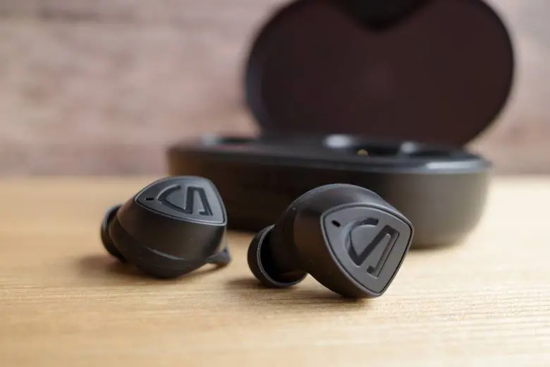 ワイヤレスイヤホン yamada-denki_1593280015