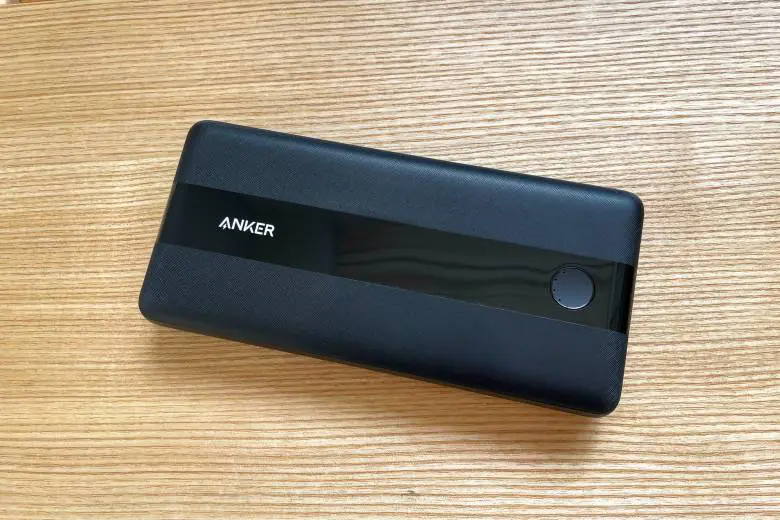 Anker PowerCore III 19200 60Wレビュー】60Wの入出力ポートを搭載し ...