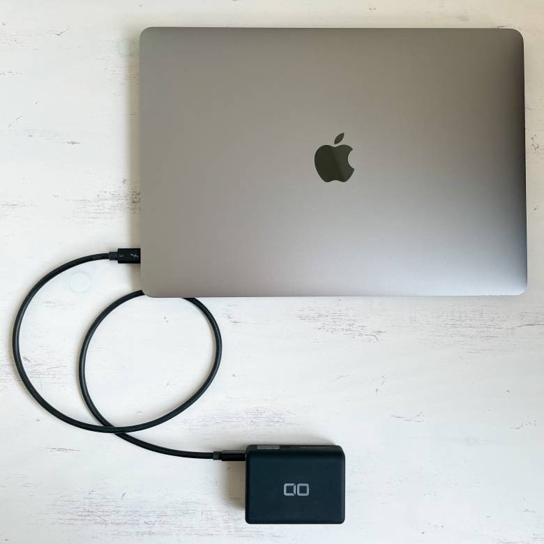 CIO SMARTCOBY ProはMacBook Airでも急速充電可能