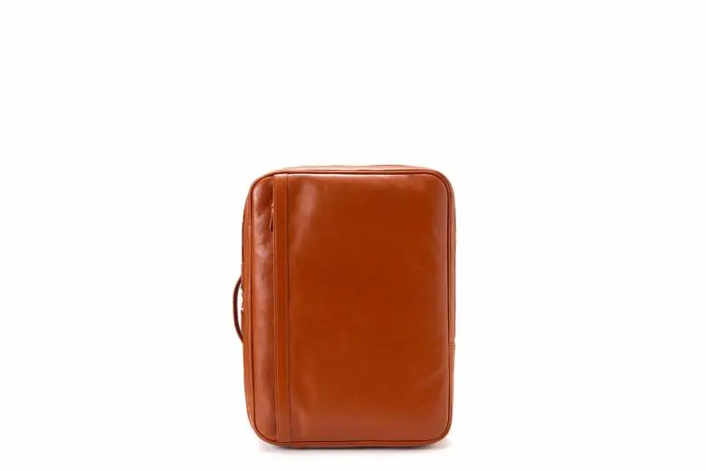 Business Leather Factoryビジネスバックパックレビュー】1万円