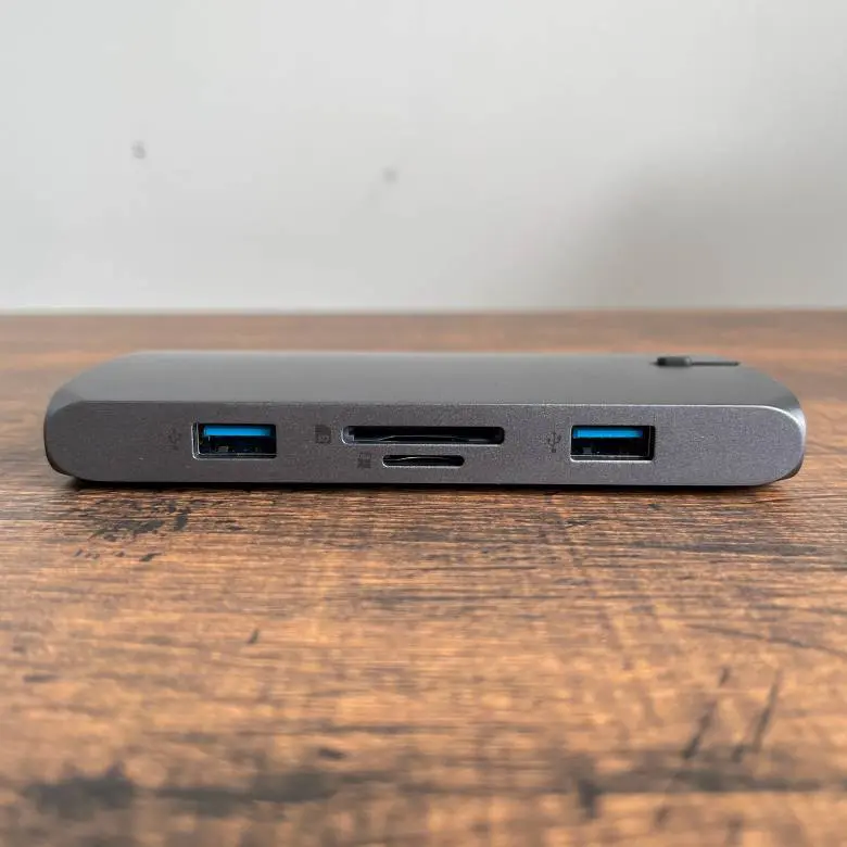 Satechi On-The-Go マルチUSB-Cハブレビュー】快適環境を生み出せる9