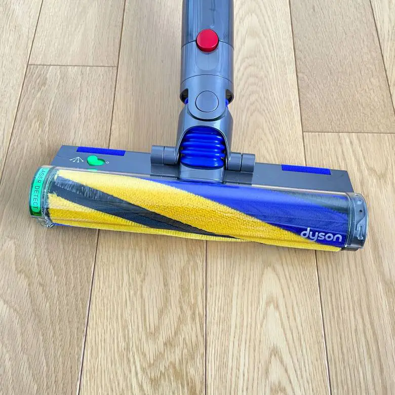 未使用　Dyson v12 Laser Slim Fluffy クリーナーヘッド 未使用 Dyson v12 Laser Slim Fluffy クリーナーヘッド 【公式通販】
