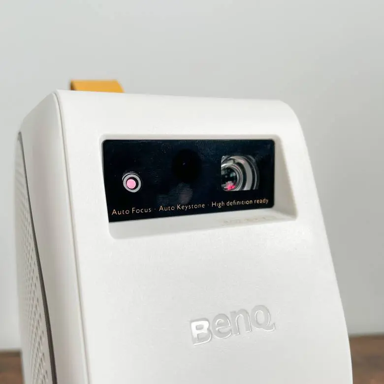 BenQ GV30をレビュー！独創的なスライド機構で135度角度調整