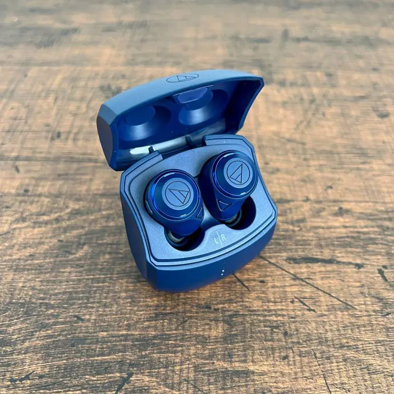 audio-technica ATH-CKS50TWをレビュー!50時間のロング audio-technica ATH-CKS50TWをレビュー!50時間のロング