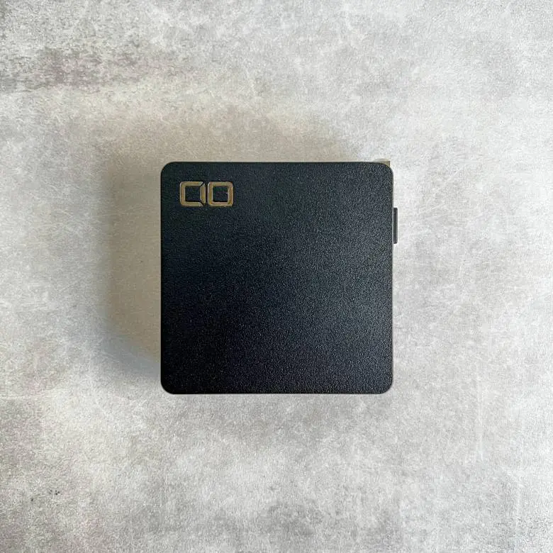 CIO SMARTCOBY Pro PLUGをレビュー！スマホもPCも急速充電できる