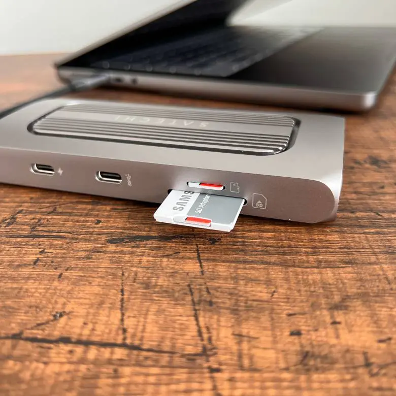 Satechi USB-C マルチ MXハブ 10-in-1 4K HDMIをレビュー！2つの