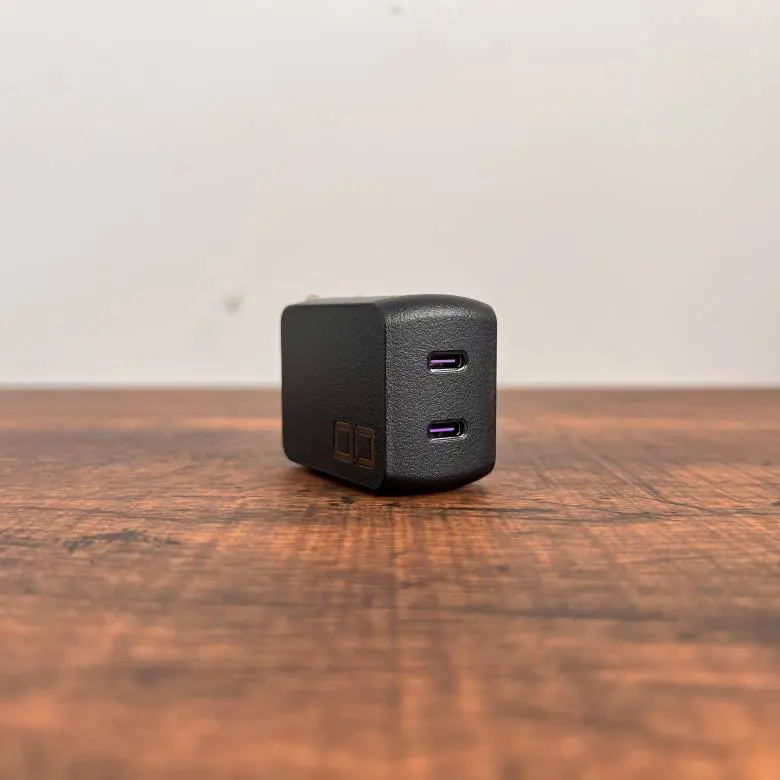 CIO NovaPort DUOは65Wクラスの2ポート充電器