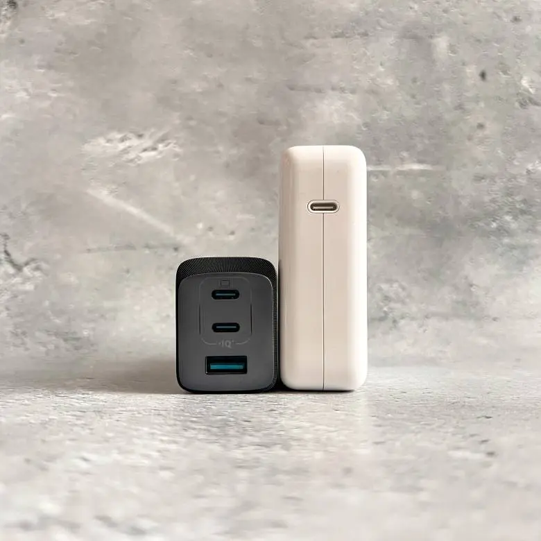 Anker 737 Charger (GaNPrime 120W)をレビュー！120Wクラスの3ポート