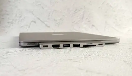 Satechi USB-C Pro ハブ スリム  USB 4をレビュー！MagSafeポートを塞がないスリムなM2 MacBook Air用ハブ