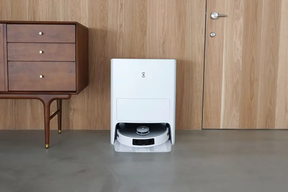 ECOVACS DEEBOT T20 OMNIをレビュー！機能最強の全部入りロボット掃除機 | マクリン