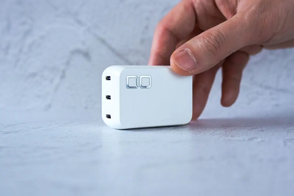【未開封】NovaPort TRIOⅡ 140W3C ホワイト CIO NovaPort TRIOⅡ 140W PD3.1 3ポート 急速充電器 USB-C×3