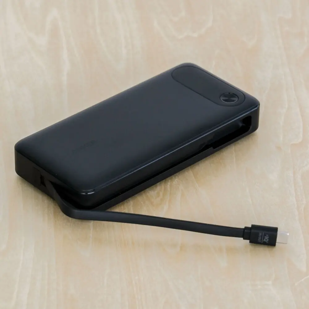 Anker Power Bank (20000mAh, 87W, Built-In USB-C ケーブル)を