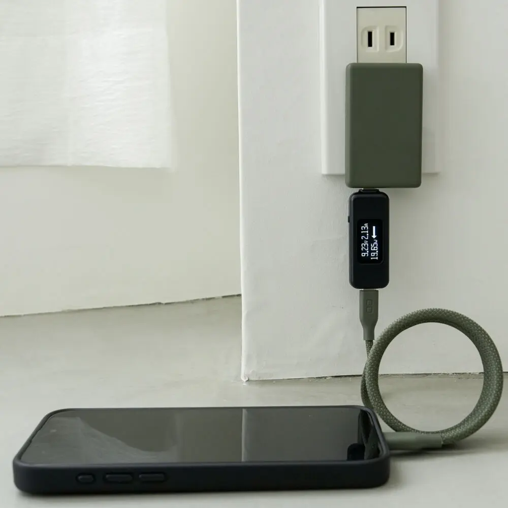 CIO Mate Charger003をレビュー！スマホ充電に最適なフリスク型の2