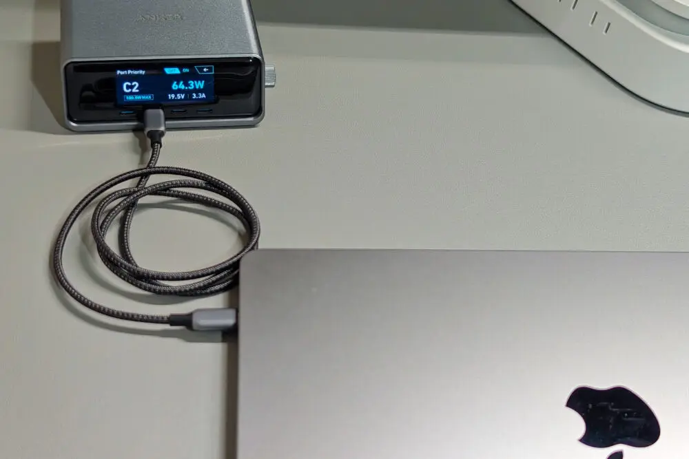 Anker Prime Charger (250W, 6 Ports, GaN)をレビュー！現時点で最強の