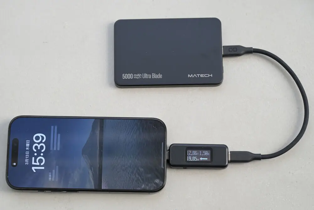 MATECH MagOn Ultra Blade 5000をレビュー！ありえんほど薄いQi2