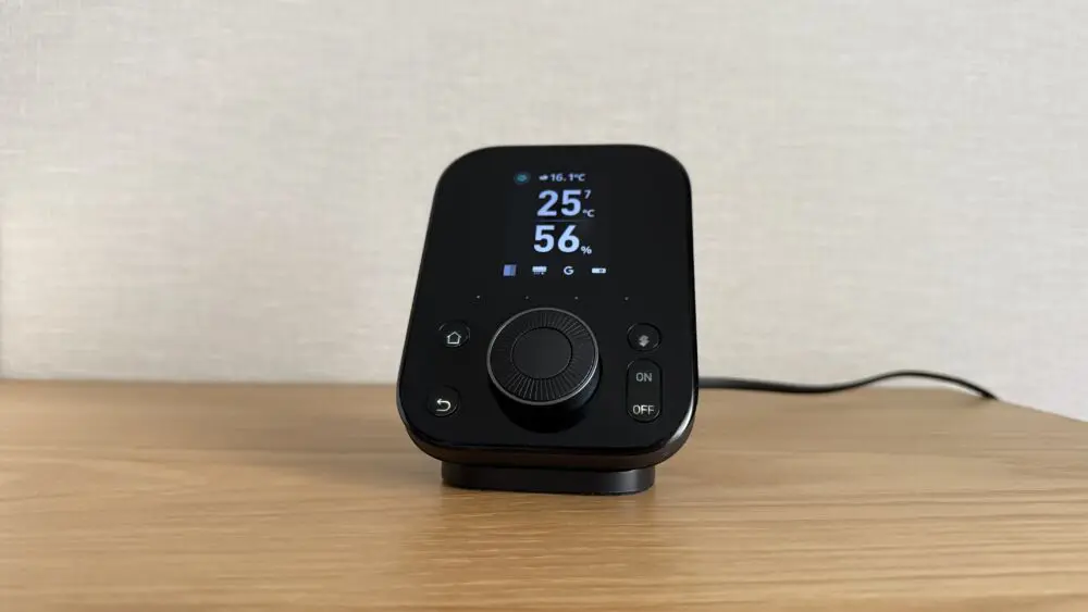 SwitchBot Hub 3 | All-in-One Smart Hub with Matter & Sensor