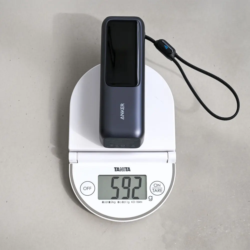 【新品未使用】Anker Power Bank 25000mAh Amazon | Anker Power Bank (25000mAh, Built-In & 巻取り式USB