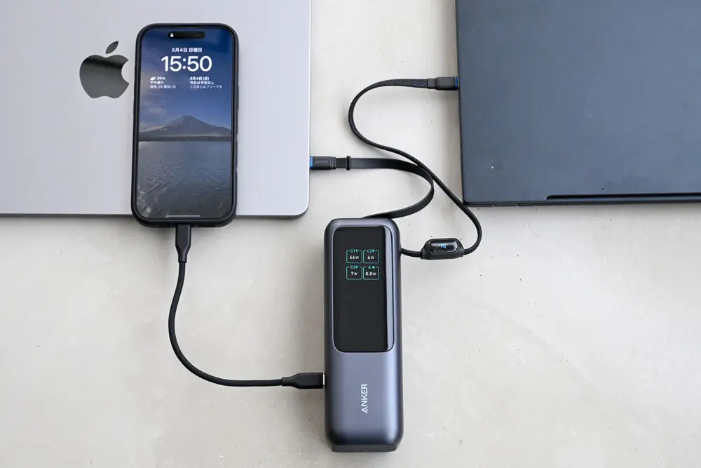 Anker Power Bank (25000mAh, Built-In & 巻取り式USB-Cケーブル)を