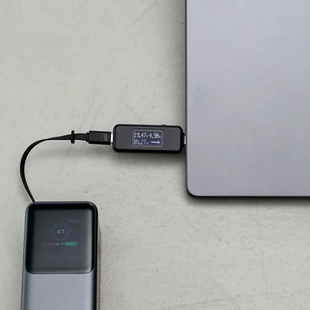 UGREEN Nexode 巻取式USB-Cケーブル内蔵モバイルバッテリー (20000mAh