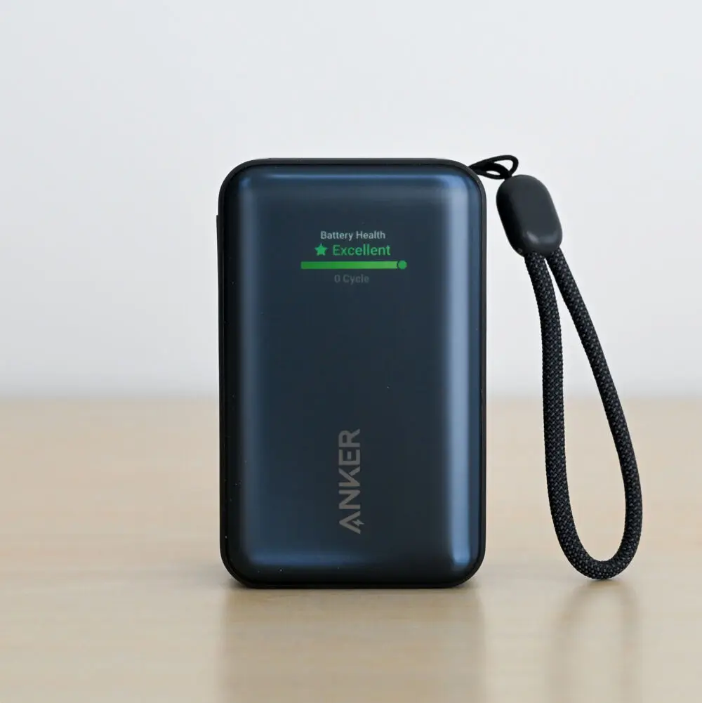 iPhone Air 256GB 黒 バッテリー100% 極美品 1万円分特典付 iPhone 17