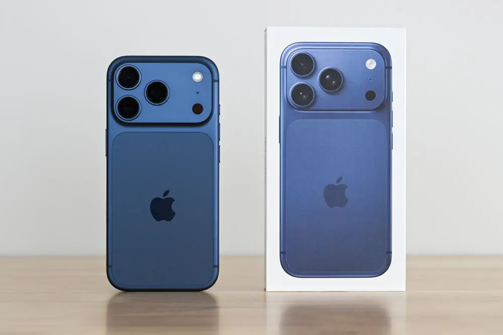 iPhone 17 Proをレビュー！野暮ったくなった気がするけど、その中身や